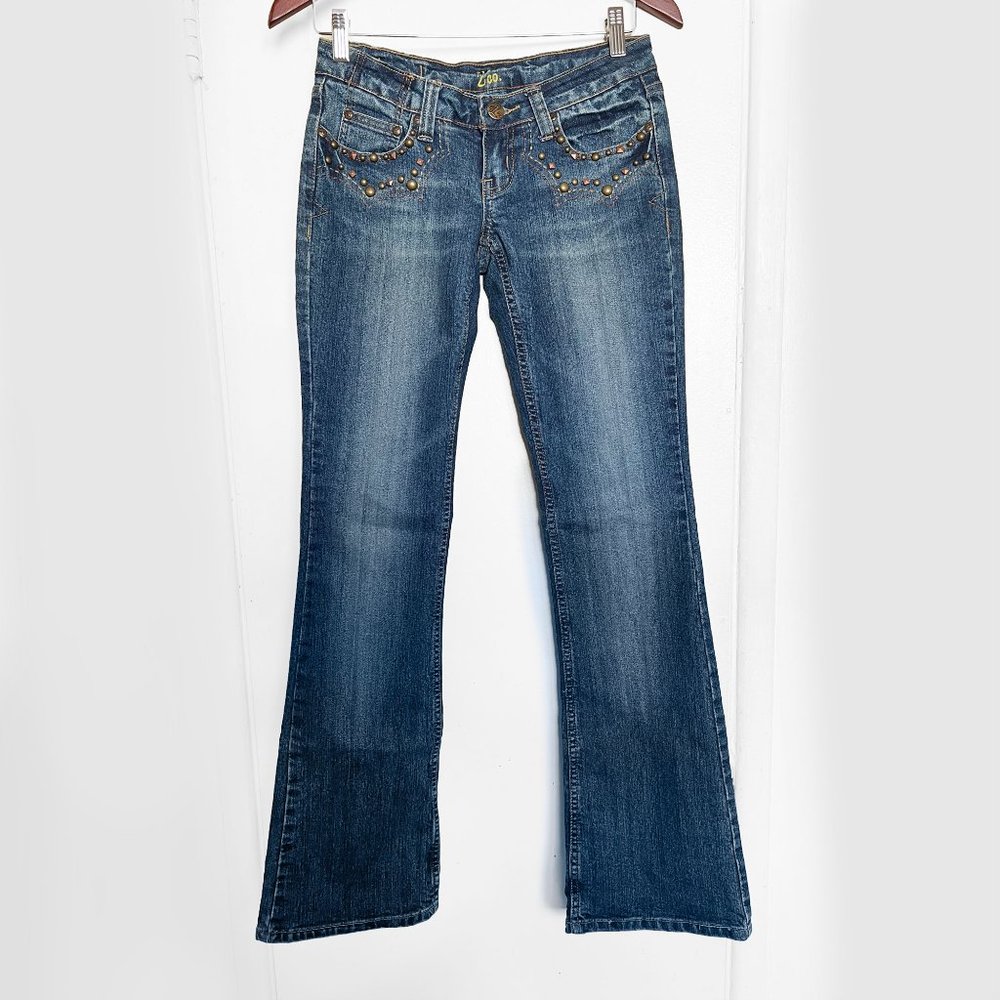 ZCO Stretch Medium Wash Low Rise Flare Jeans Size 3